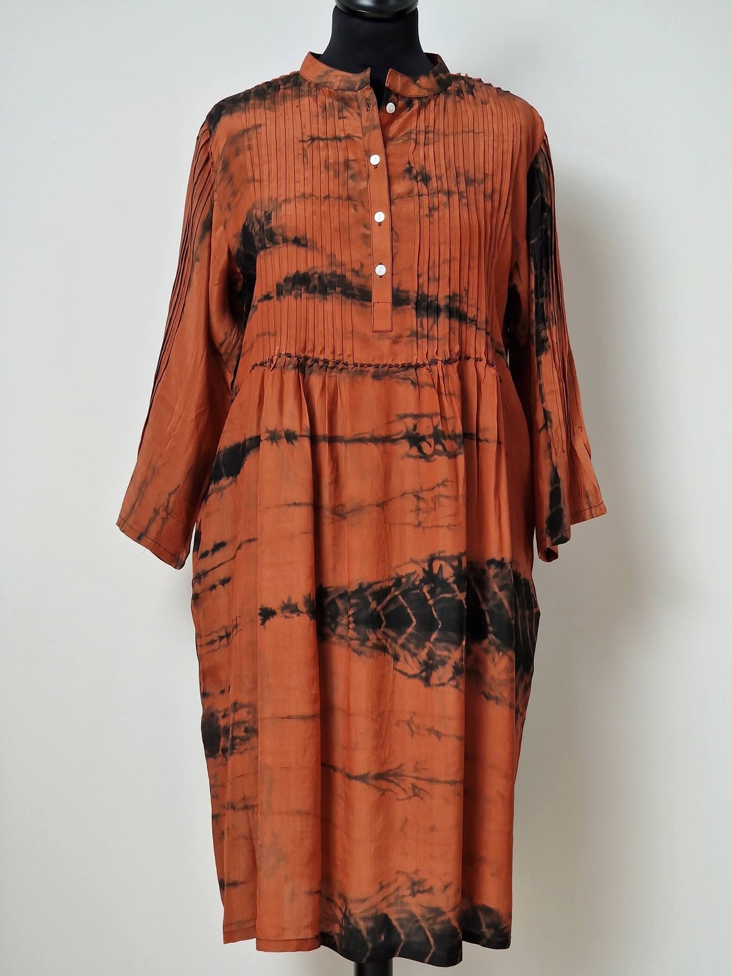 "City Dress" Orange med sort batik S/M
