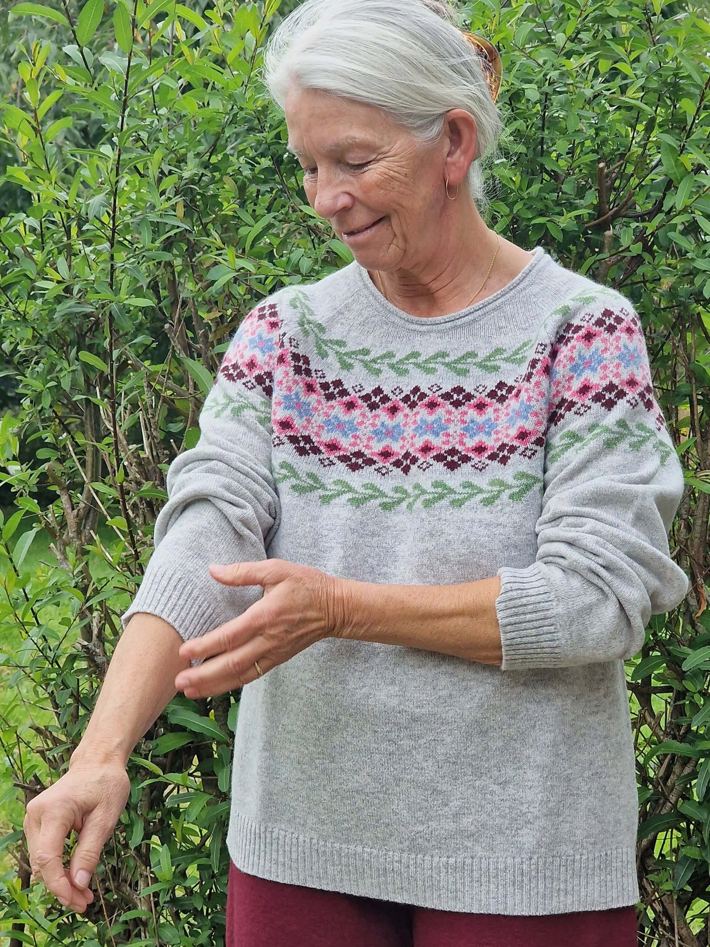 Sweater med fint mønster