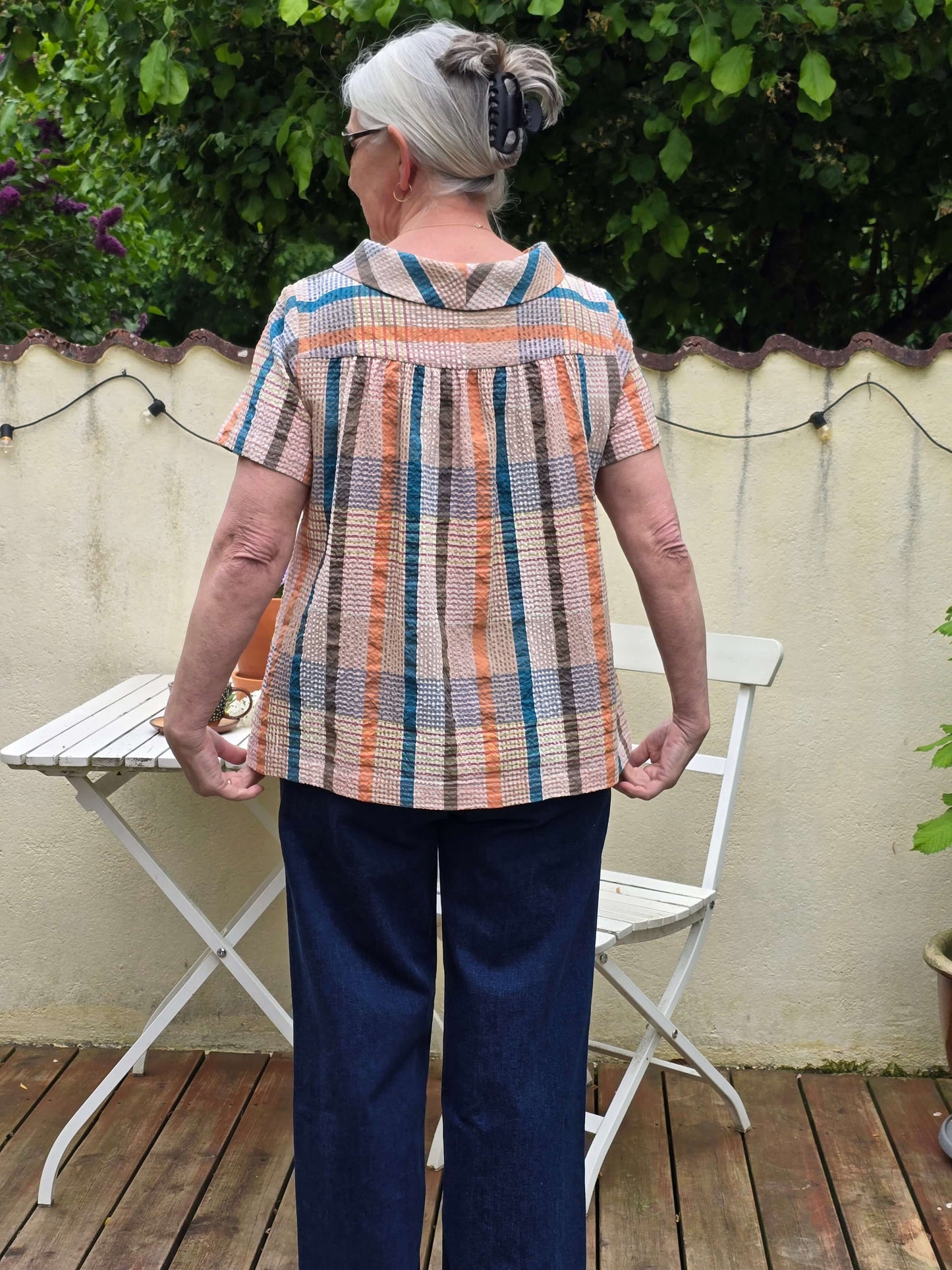 Multiternet sommer bluse med knapper. SPAR 59%