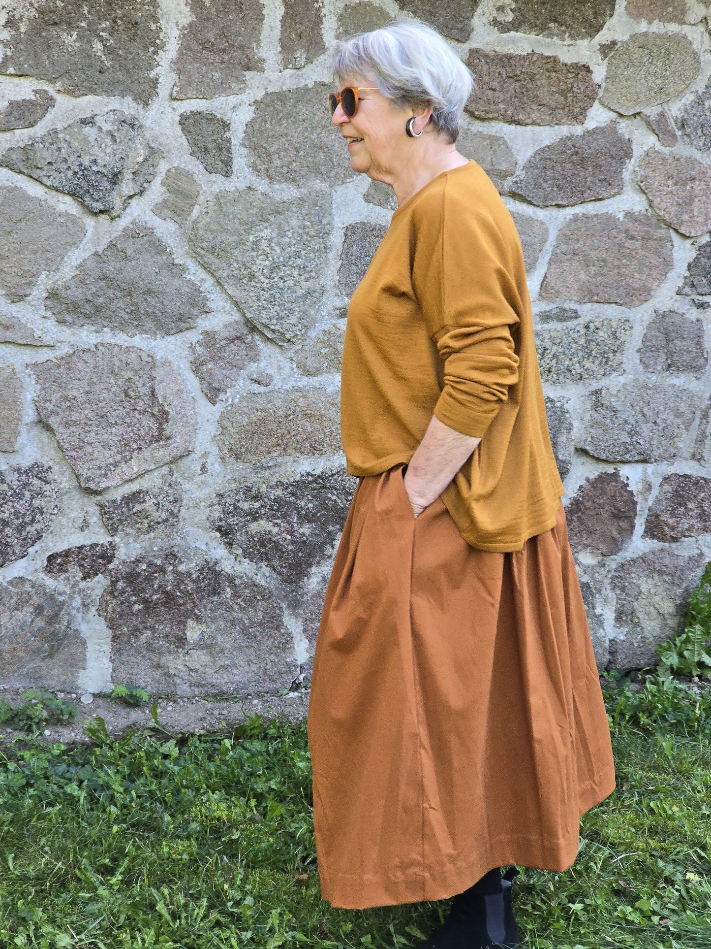 Elegant, kobberfarvet strik