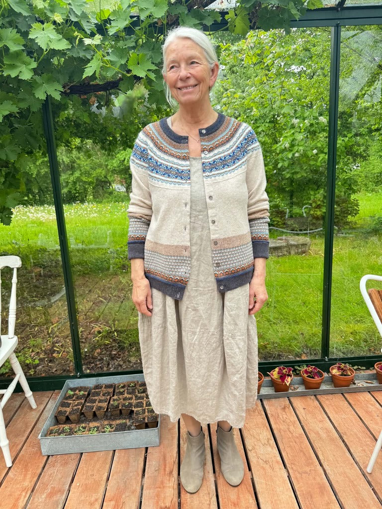 Sweater model Alpine, "Aurora"