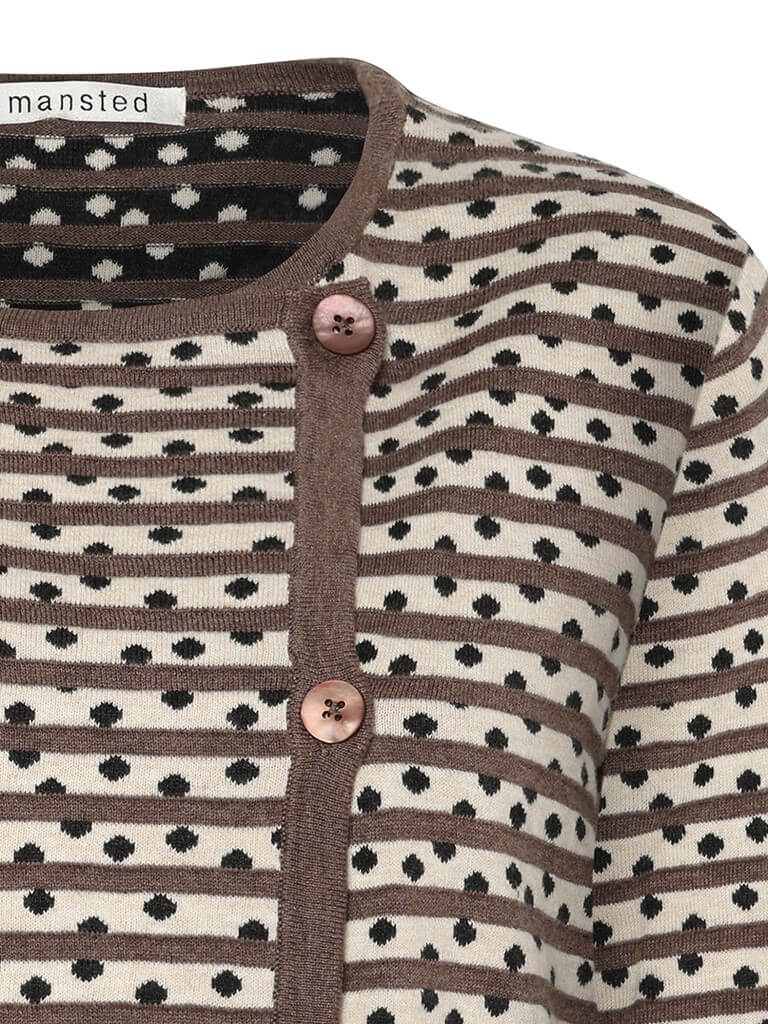 Brun bluse med asymmetrisk lukning