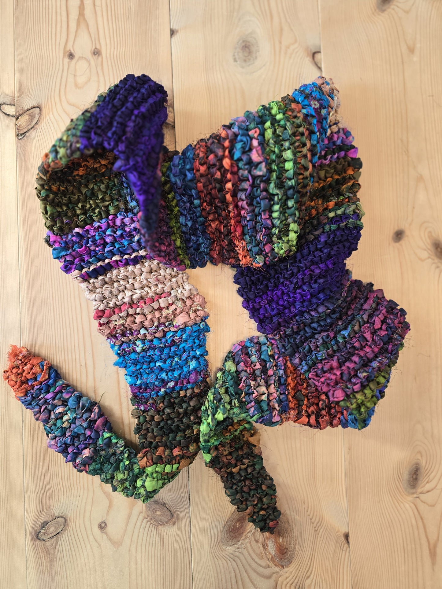 Grove, strikkede silketørklæder