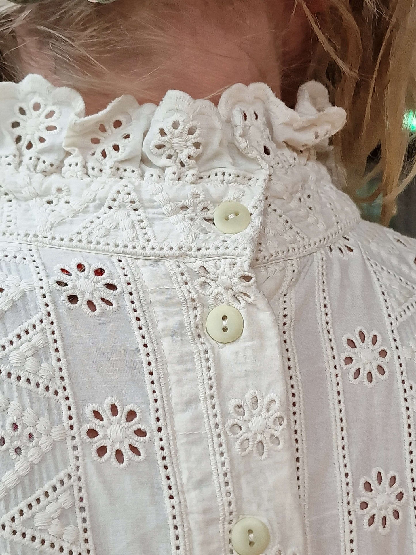 bluse i Broderi Anglaise