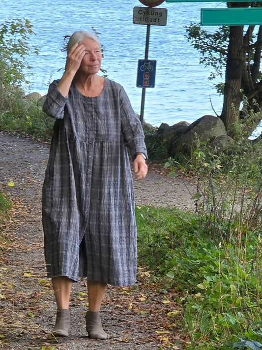 Kjole/jakke i grå tern