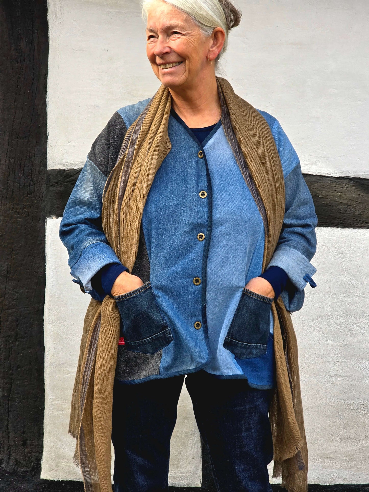 Let jakke af upcycled denim(05)