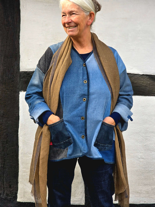 Let jakke af upcycled denim(05)