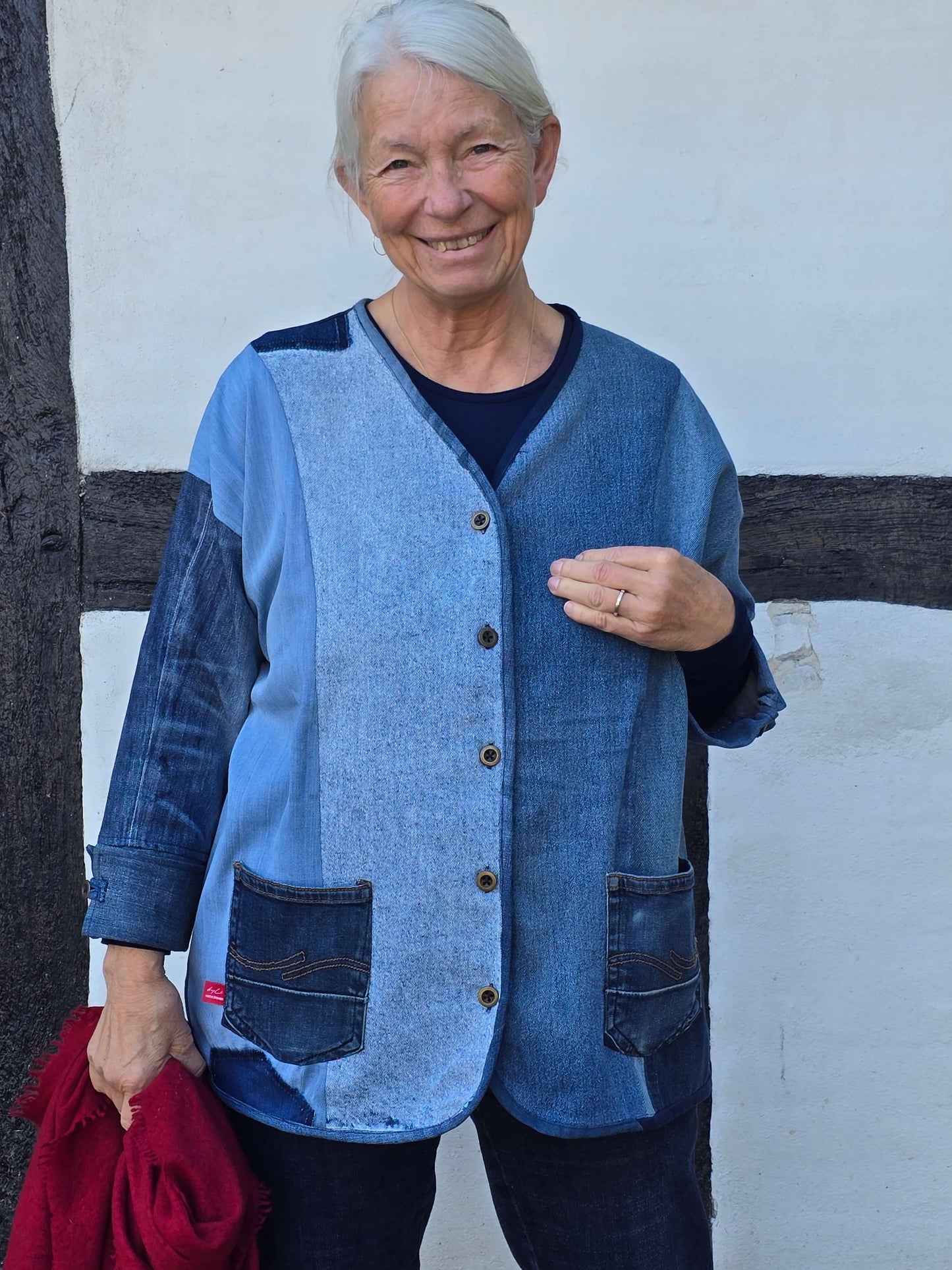 Let jakke af upcycled denim(04)