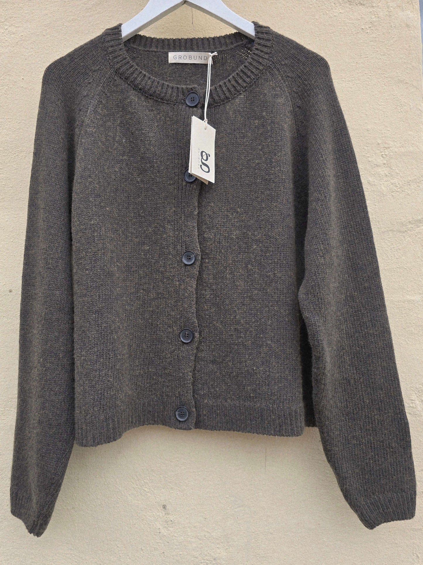 Mørkegrøn cardigan i blød strik