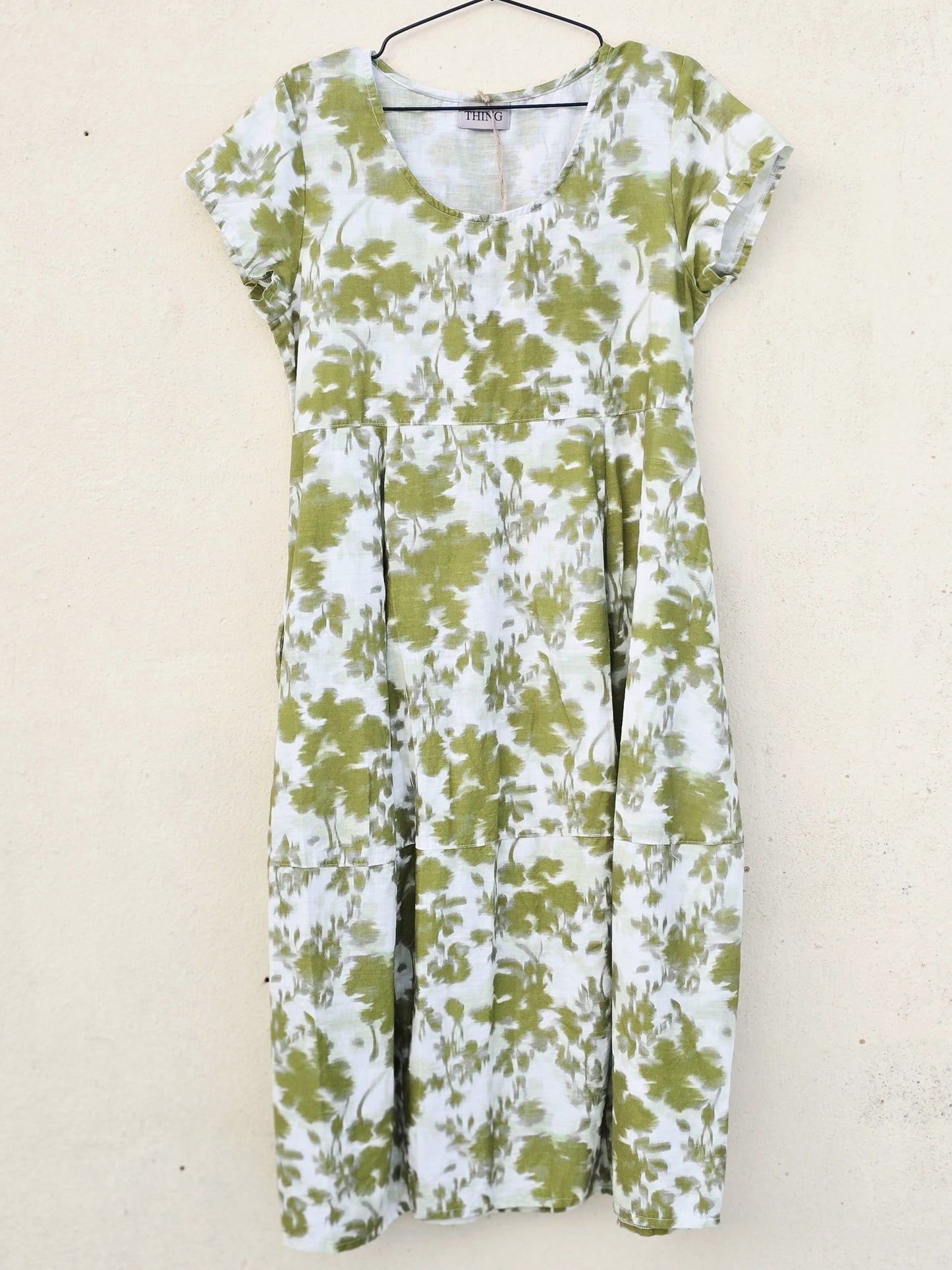 Kjole uden ærmer, i ballonfacon (Kopi)