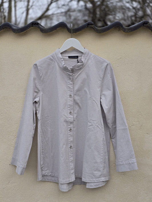 Skjorte eller let jakke