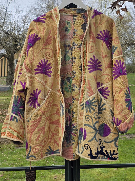 Eksklusiv Kanthajakke med broderi, gul