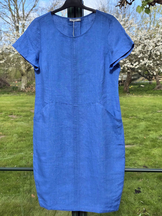 Enkel og elegant sommerkjole, model "Leila"