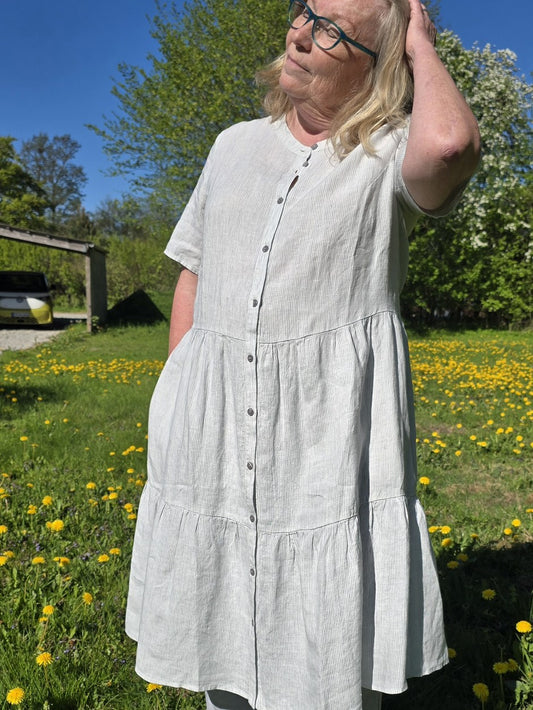 Let sommerkjole, model "HIBA"