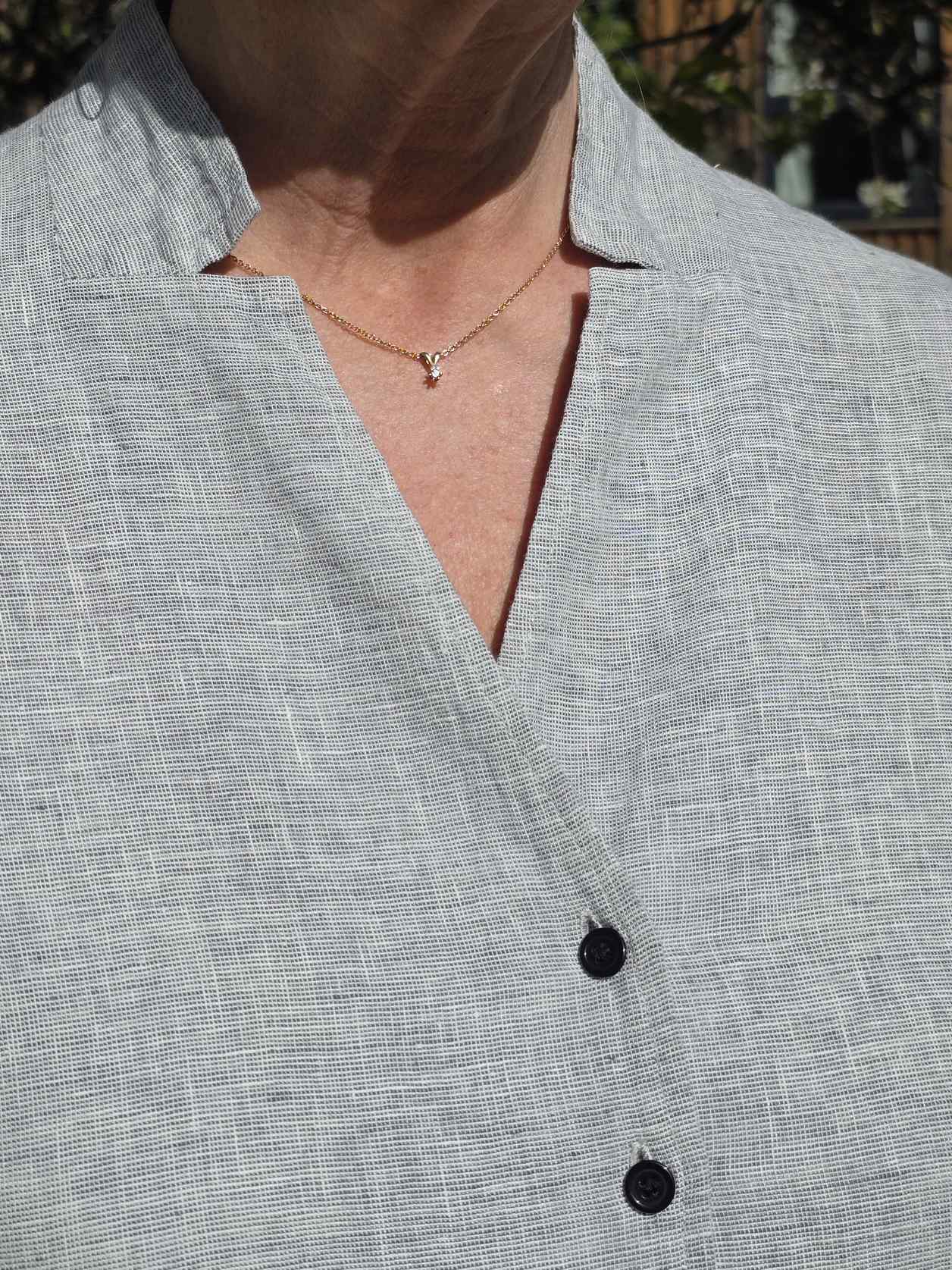 Let hørkjole, model "Antara"