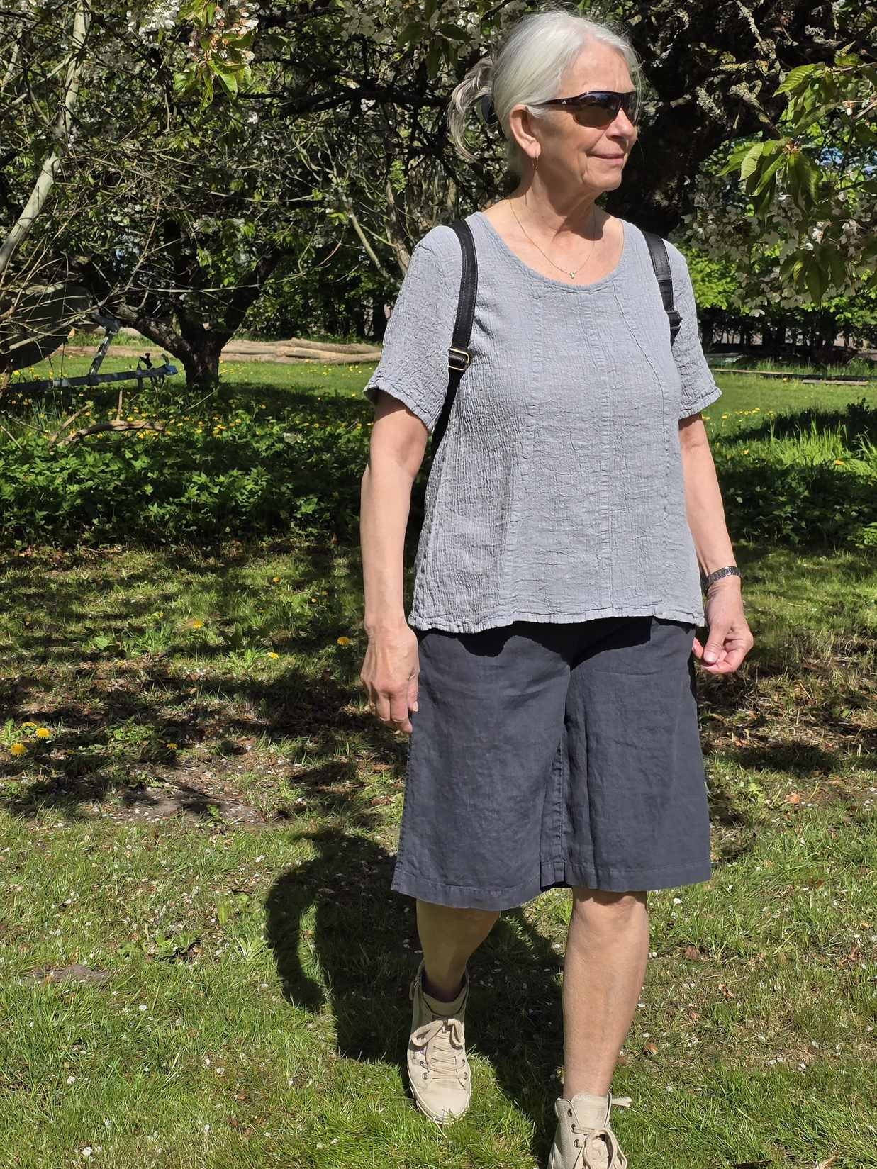 Fin bluse i hør og viskose