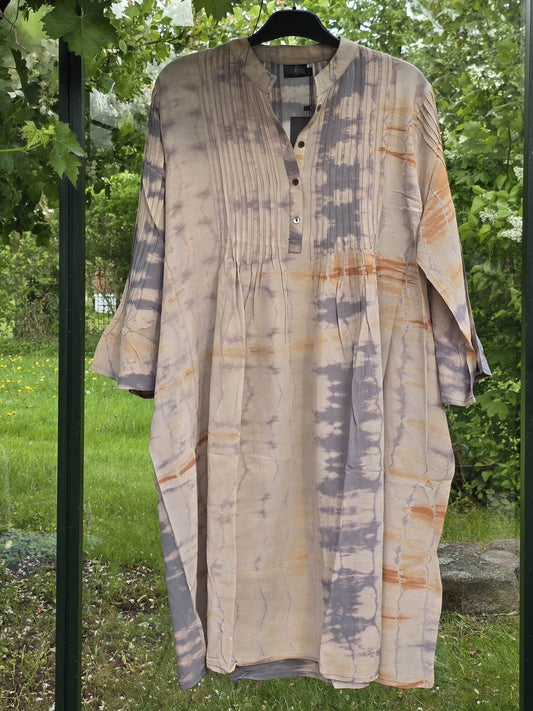 "City Dress" Beige med lilla og orange mønster M/L