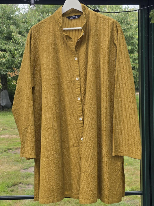 Karrygul, mellemlang skjorte