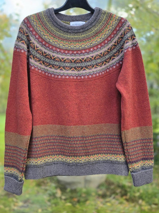 Sweater model Alpine, "Copperleaf"